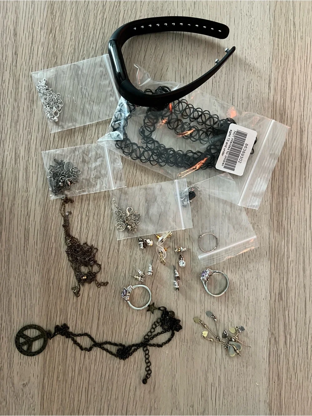 Mixed Jewelry with Rings, Earrings, and Necklaces - Picture 1 of 1